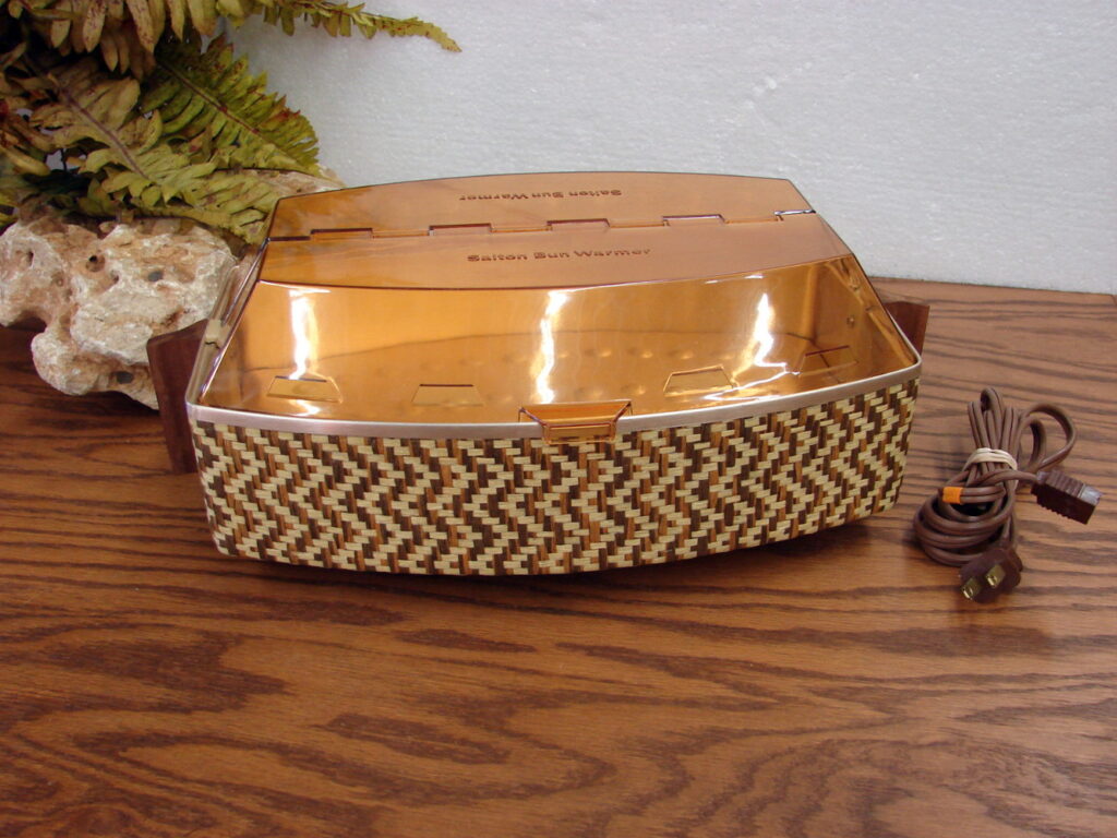 Vintage MCM Salton Hotray WB 5 Electric Bread Bun Warmer Woven Amber