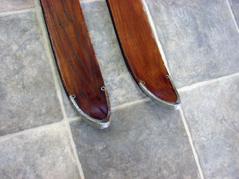 Vintage Hickory Wood Snow Skis Metal Tips Iron Rails Aspen Cortina Complete Bindings, Moose-R-Us.Com Log Cabin Decor