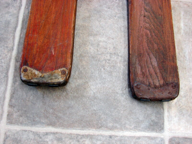 Vintage Hickory Wood Snow Skis Metal Tips Iron Rails Aspen Cortina Complete Bindings, Moose-R-Us.Com Log Cabin Decor