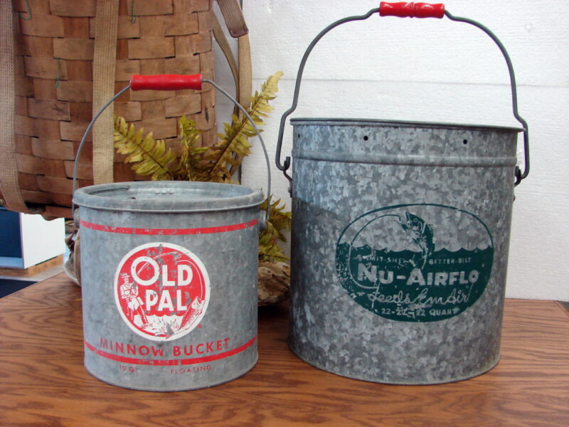 Vintage Massive Galvanized Tin Nu-Airflo Minnow Bucket Complete 22 Quart, Moose-R-Us.Com Log Cabin Decor