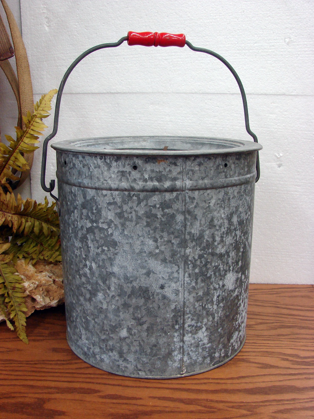 Vintage Galvanized 480 Tin Frabill's Full Floating Min-O-Life Minnow Bucket  Complete -  Log Cabin Decor