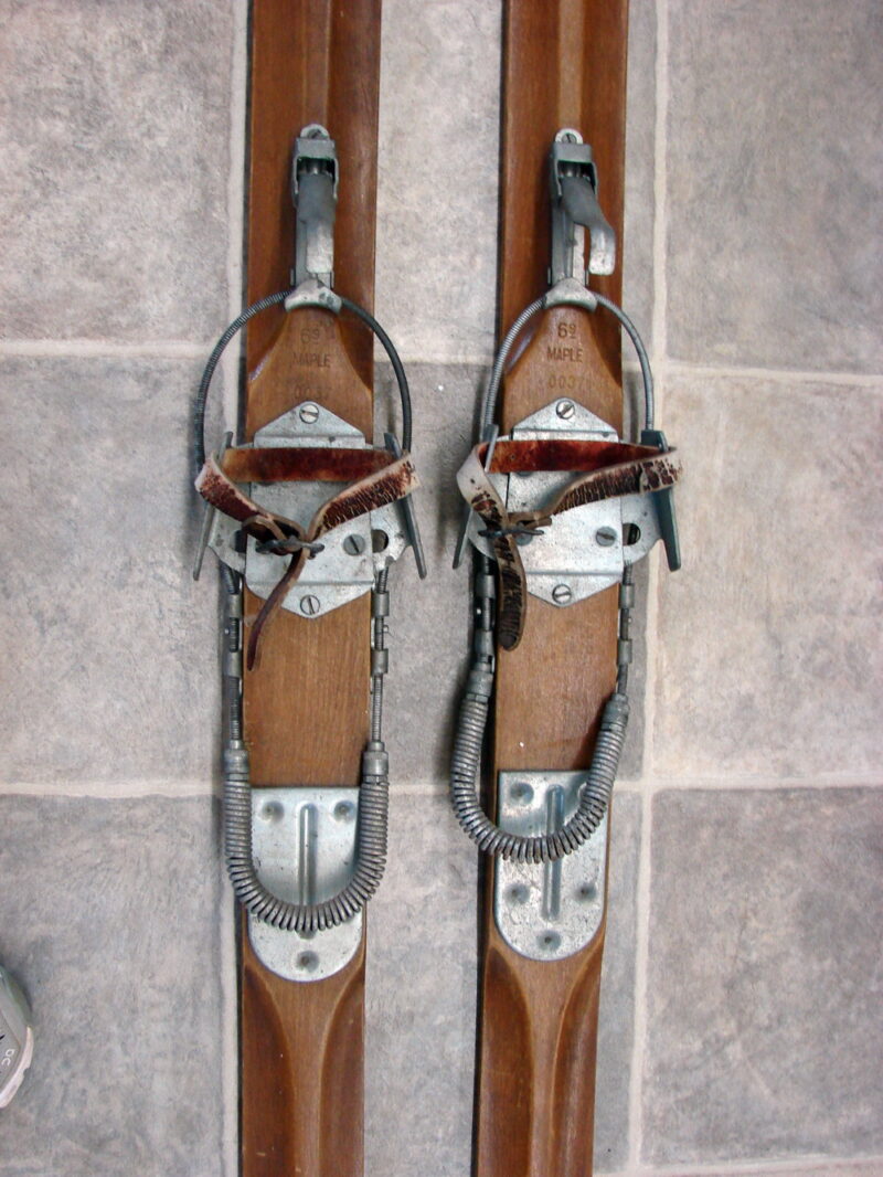 Antique Lund Maple Wood Snow Skis Bindings Ski Lodge Decor, Moose-R-Us.Com Log Cabin Decor