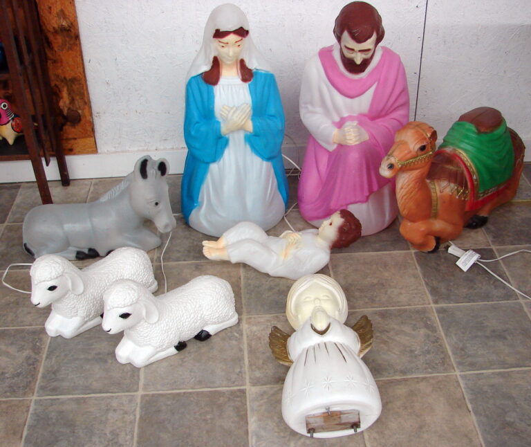 Vintage Large Blow Mold Empire Nativity Mary Joseph Jesus Angel - Moose ...