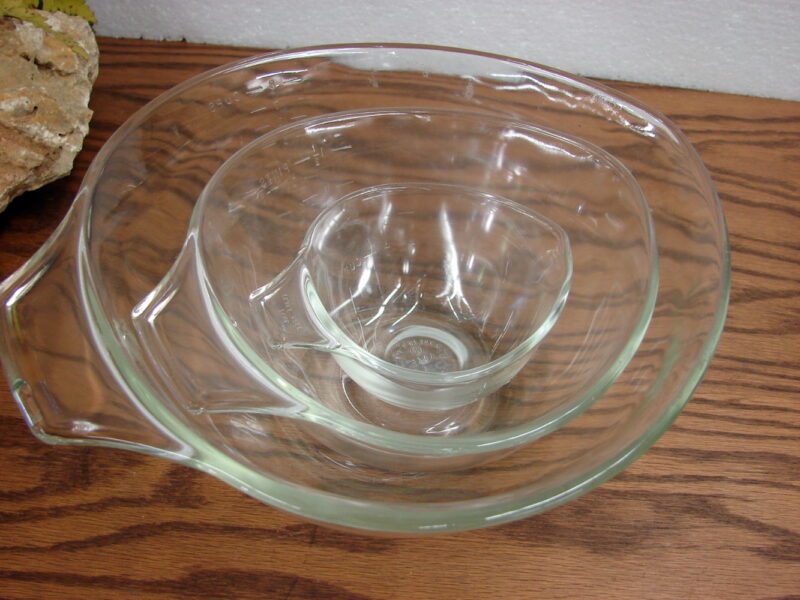 Vintage PYREX Tear Drop Shaped Glass Measuring Nesting Batter Bowls, Moose-R-Us.Com Log Cabin Decor