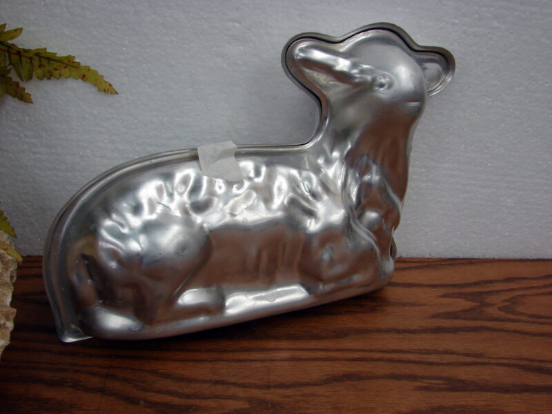 Nordic Ware Lamb 2 Part Cake Mold Easter Spring Aluminum Baking Mold, Moose-R-Us.Com Log Cabin Decor