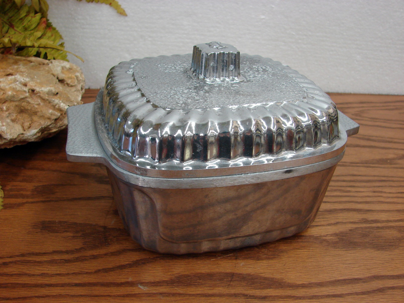 Scandinavian Nordic Ware Heavy Duty Petite Popover Pan 3 Cups -   Log Cabin Decor