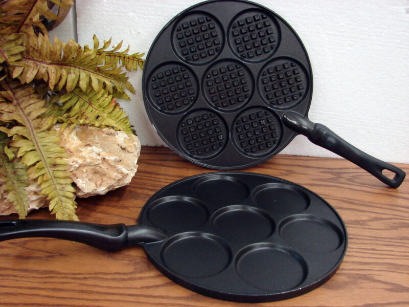 Vintage Scandinavian Nordic Ware Pancake Waffle Skillet Mold Frying Pans, Moose-R-Us.Com Log Cabin Decor