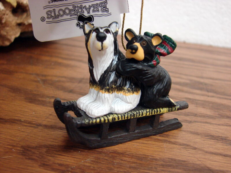 New Big Sky Carvers Bearfoots Bears Jeff Fleming Bear Sled Dog Ornament, Moose-R-Us.Com Log Cabin Decor