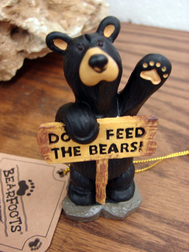 New Big Sky Carvers Bearfoots Bears Jeff Fleming Don&#8217;t Feed the Bears Mini Figurine, Moose-R-Us.Com Log Cabin Decor
