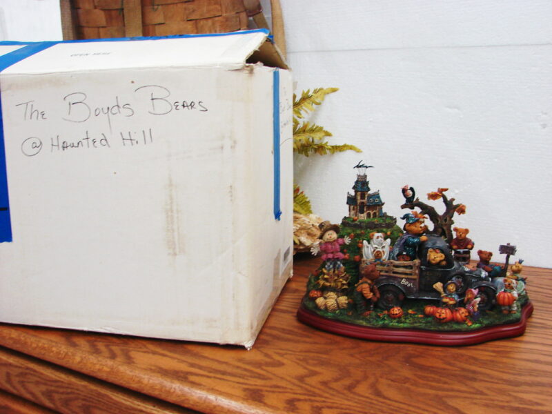 Boyd&#8217;s Bears Haunted Hill Halloween Danbury Mint Display Retired, Moose-R-Us.Com Log Cabin Decor