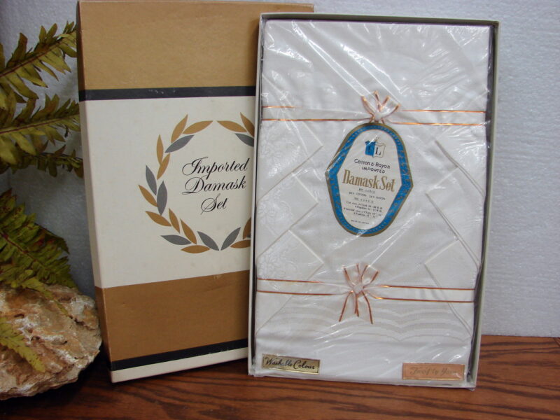 Vintage NIB Damask Set 1950&#8217;s Wedding Gift 48 x 64 Table Cloth &#038; Napkins, Moose-R-Us.Com Log Cabin Decor