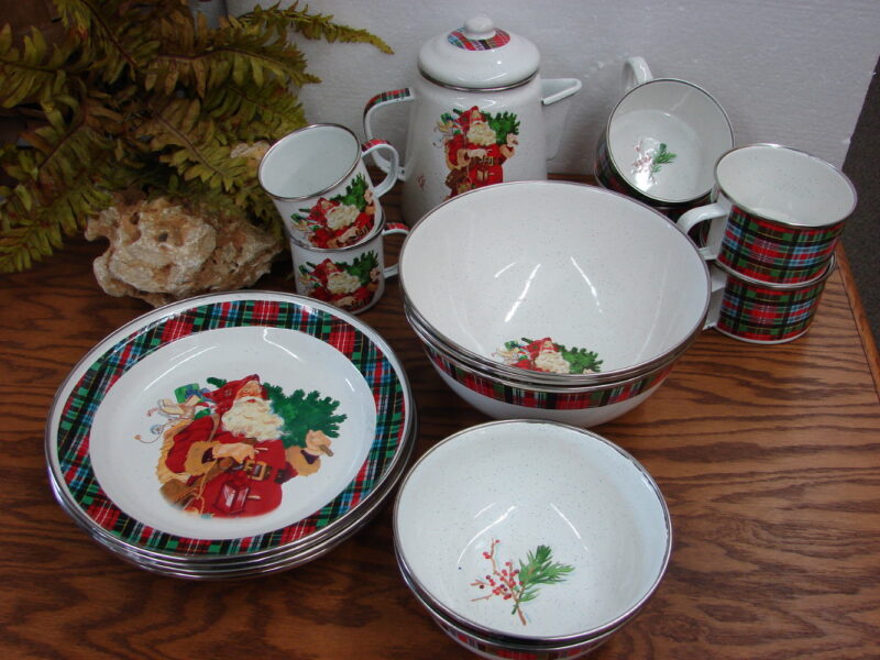 Vintage Hallmark Enamelware Snowmen Santa Holiday Serving Bowls Plates Pots Mugs, Moose-R-Us.Com Log Cabin Decor