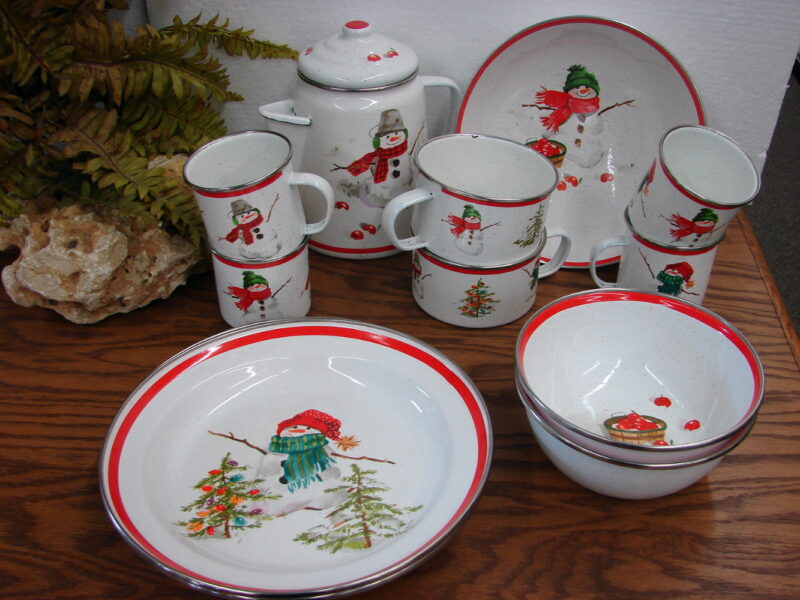 Vintage Hallmark Enamelware Snowmen Santa Holiday Serving Bowls Plates Pots Mugs, Moose-R-Us.Com Log Cabin Decor