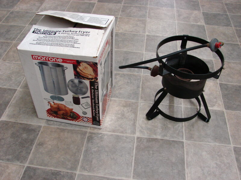 morrone The Ulitmate Turkey Fryer Deluxe Seafood Boiler Metal Fusion Propane Burner, Moose-R-Us.Com Log Cabin Decor