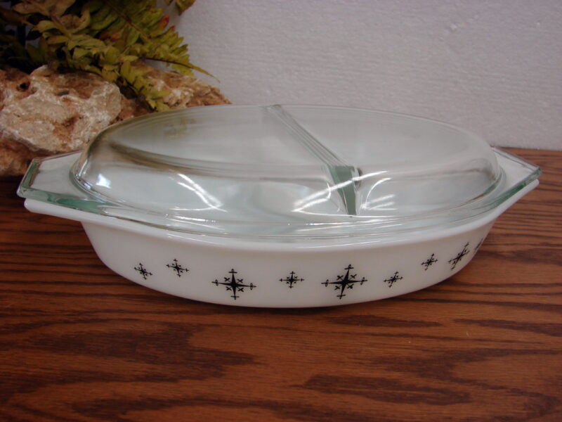 Vintage PYREX Atomic Black Star Compass Divided Dish 1 1/2 Quart w/ Matching Lid, Moose-R-Us.Com Log Cabin Decor