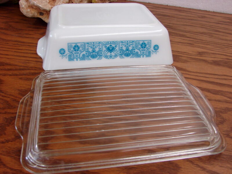 Vintage PYREX Horizon Blue #503 Large Refrigerator Dish w/ #503 Ribbed Lid, Moose-R-Us.Com Log Cabin Decor