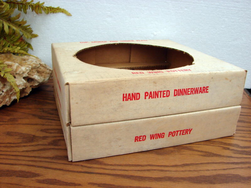 Vintage Red Wing Pottery Empty Dinnerware Box, Moose-R-Us.Com Log Cabin Decor