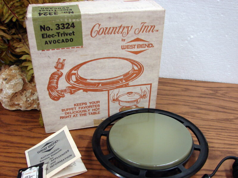 Vintage Avocado Green West Bend Elec-Trivet Hot Plate Warmer Tray NIB, Moose-R-Us.Com Log Cabin Decor