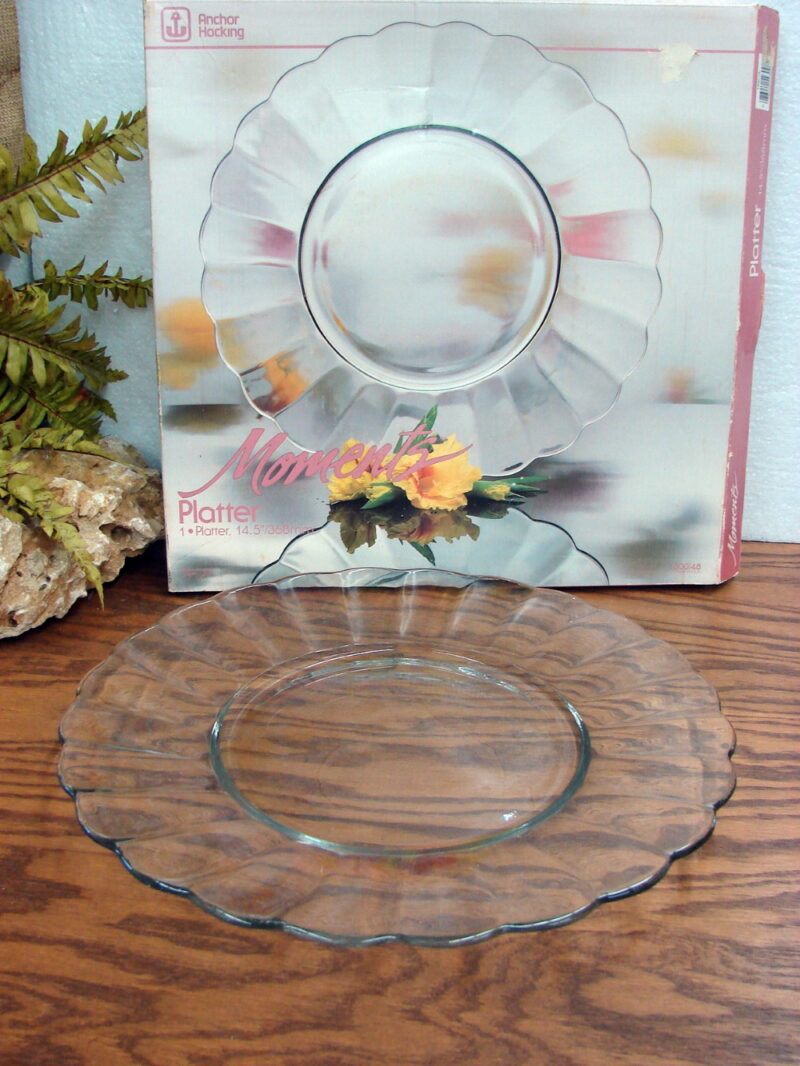 Vintage Anchor Hocking Moments Crystal Clear Platter New in Box, Moose-R-Us.Com Log Cabin Decor