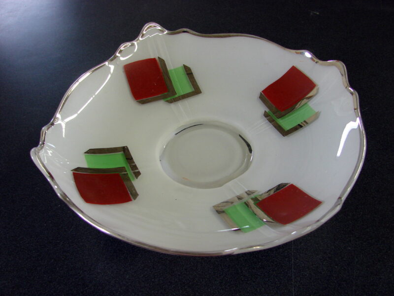 Vintage Art Deco Reverse Painted Glass Silver Trim Console Bowl White Red Mint, Moose-R-Us.Com Log Cabin Decor