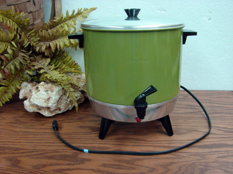 Vintage Avacado Green Chilton 30 Cup Squat Space Saver Coffee Pot Percolator, Moose-R-Us.Com Log Cabin Decor
