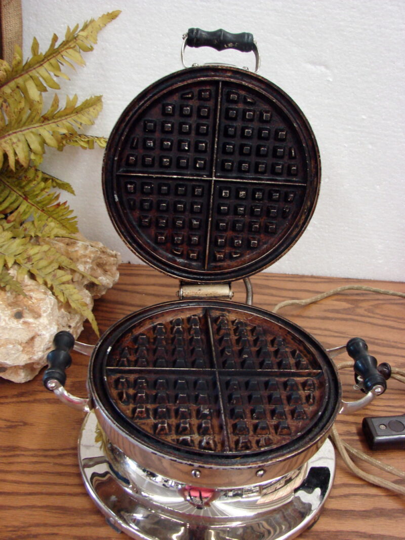 Vintage MCM Electric Waffle Maker Chrome Round Art Deco Pedestal Justrite Mpls, Moose-R-Us.Com Log Cabin Decor