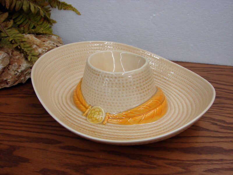 Vintage Metlox of CA Chip and Dip Cowboy Hat Sombrero Serving Dish Platter, Moose-R-Us.Com Log Cabin Decor