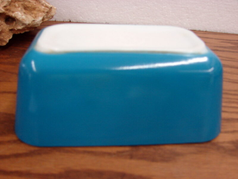 Vintage PYREX Horizon Blue #502 Medium Refrigerator Dish, Moose-R-Us.Com Log Cabin Decor