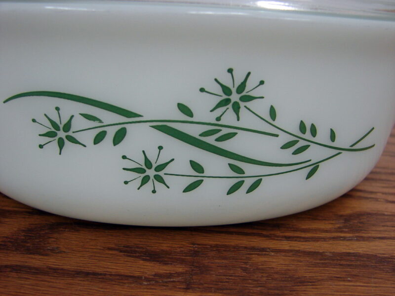 Vintage PYREX Green Honeysuckle #043 Oval Casserole w/ Lid, Moose-R-Us.Com Log Cabin Decor