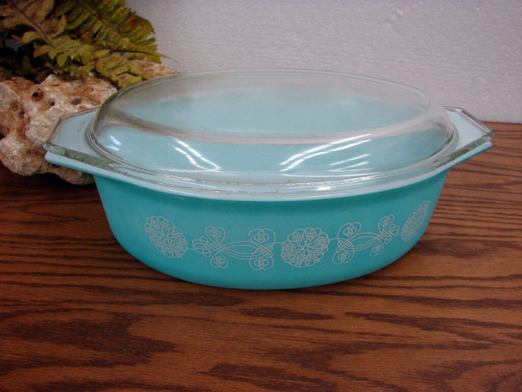 Vintage Pyrex Turquoise Lace Medallion 045 Oval Casserole W Lid Moose R Us Log Cabin Decor