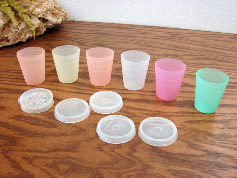 Vintage Tupperware #101 Midgets Pastel Clear w/ Lids, Moose-R-Us.Com Log Cabin Decor