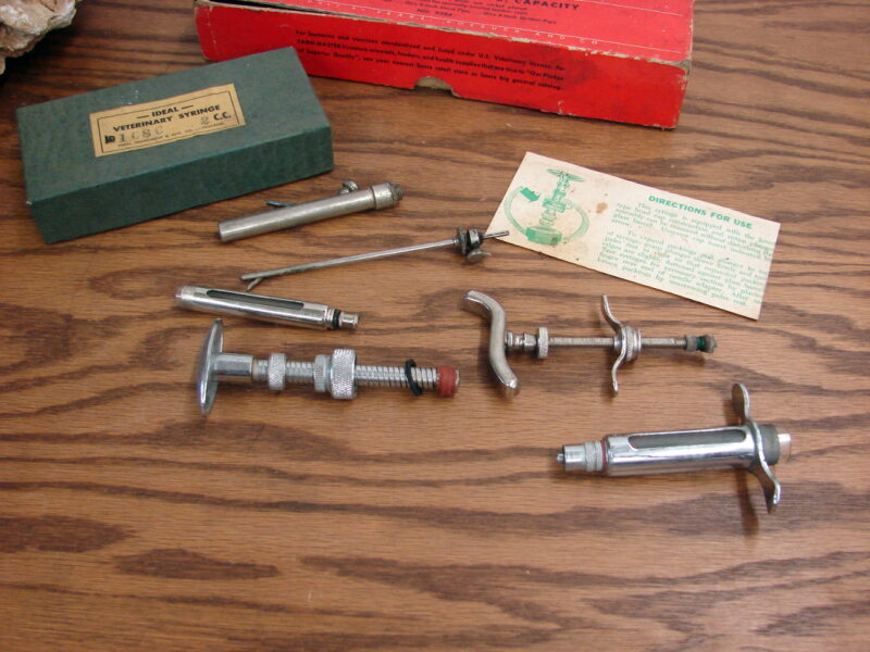 Vintage Farm Master Ideal Vet Tools Syringe Dose Misc, Moose-R-Us.Com Log Cabin Decor