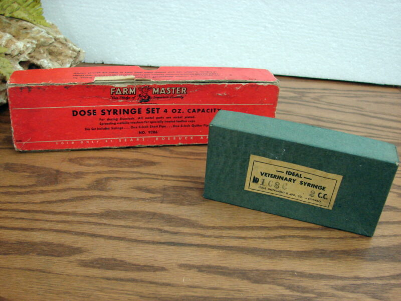 Vintage Farm Master Ideal Vet Tools Syringe Dose Misc, Moose-R-Us.Com Log Cabin Decor