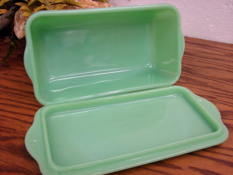 Vintage Fire-King Jade Philbe Rectangle Loaf Pan w/ Lid, Moose-R-Us.Com Log Cabin Decor