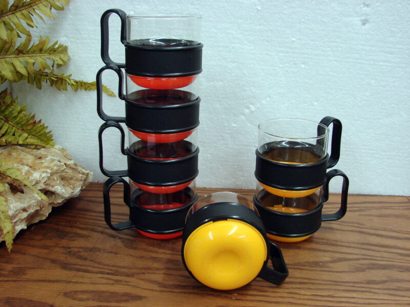 Vintage PYREX England Brasilia Drinking Coffee Tea Cups 6 Pieces, Moose-R-Us.Com Log Cabin Decor