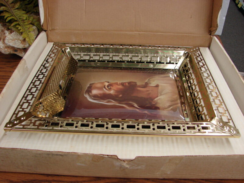 Vintage Lighted Shadowbox Picture Jesus Gold Lattice Frame Original Box, Moose-R-Us.Com Log Cabin Decor