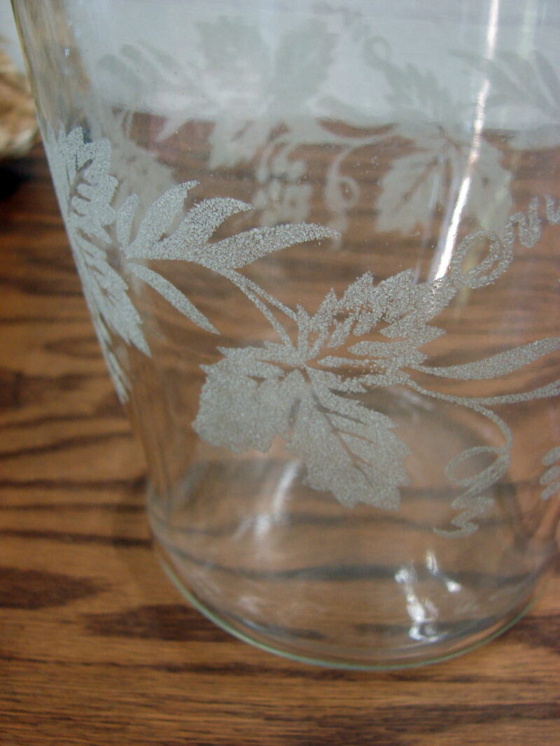 Vintage Grape Vine Frosted Etched Pitcher Ice Lip Bartlett Collins, Moose-R-Us.Com Log Cabin Decor