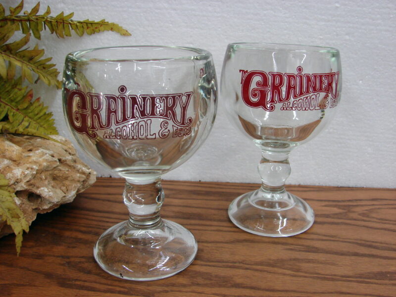 Vintage Heavy Duty Glass Beer Goblet The Grainery Fargo ND Set/2, Moose-R-Us.Com Log Cabin Decor