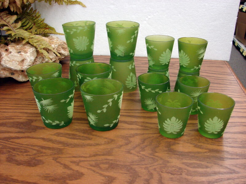 Vintage MCM Green Flocked Barware Highball Glass Leaves Vines 16 pc, Moose-R-Us.Com Log Cabin Decor