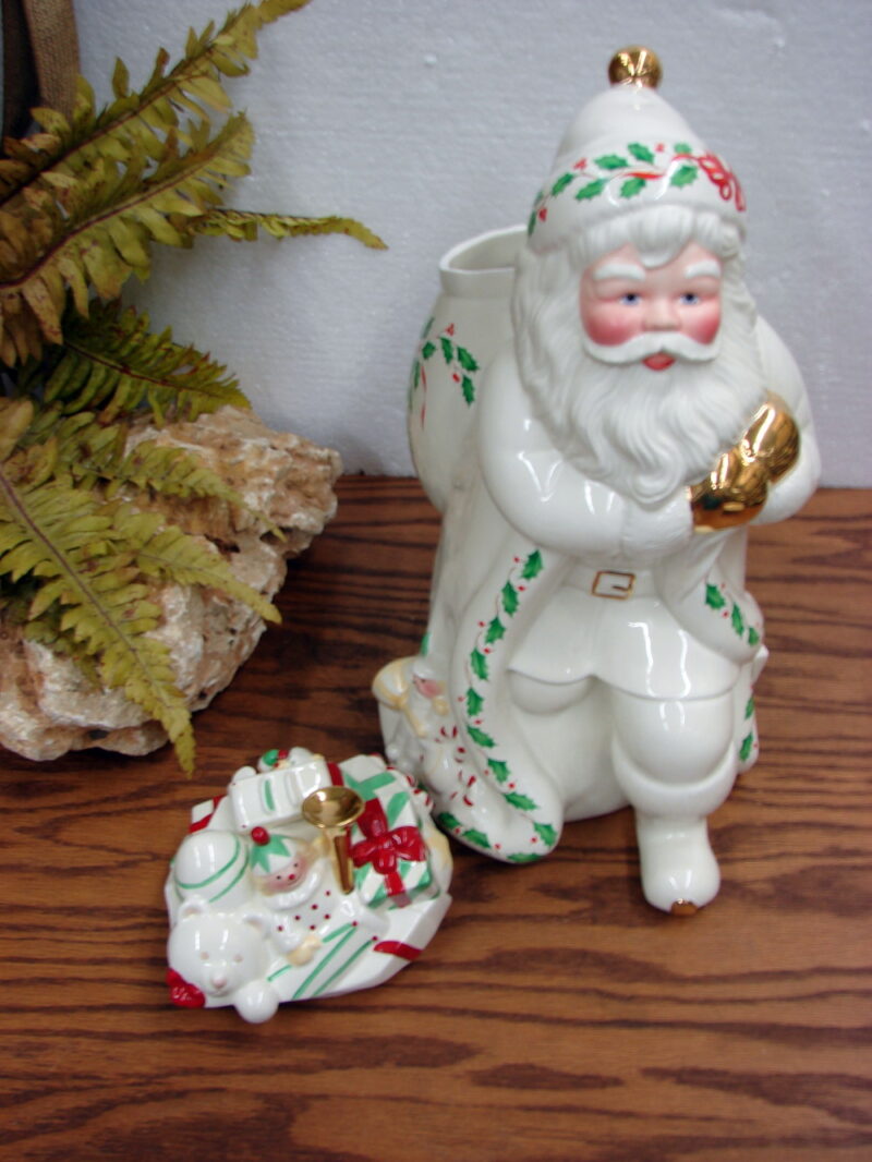 Lenox 1999 Holiday Santa Collection Millennium Cookie Jar Gold Accents, Moose-R-Us.Com Log Cabin Decor