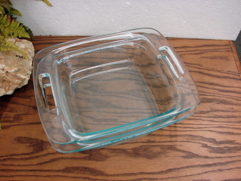 Newer Pyrex Easy Grab Blue Tint 8 x 8 2 Qt Cake Pan Large Handle Set/2, Moose-R-Us.Com Log Cabin Decor