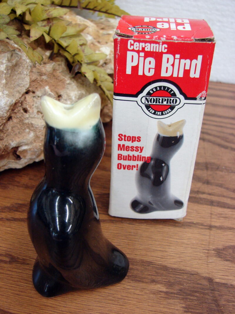 Brand New Norpro Black Bird Pie Bird Filling Vent with Box Instructions, Moose-R-Us.Com Log Cabin Decor