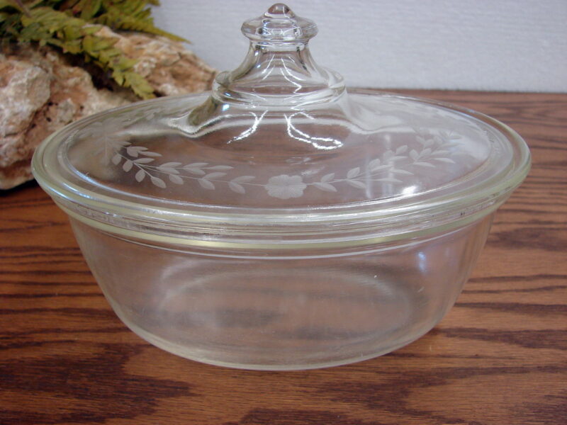 Antique 1920&#8217;s PYREX Oval Etched Lid Casserole w/ Metal Cradle $ Logo, Moose-R-Us.Com Log Cabin Decor