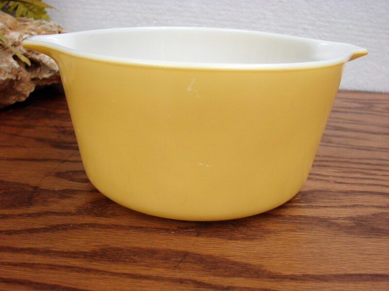 Vintage PYREX Sol Flower Butter Yellow #473 Casserole Bottom Only, Moose-R-Us.Com Log Cabin Decor