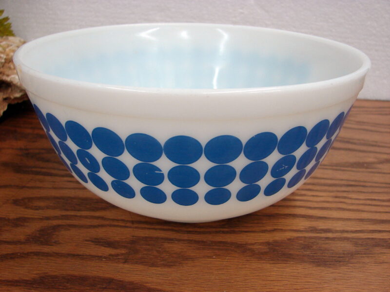 Vintage PYREX Blue Dot 403 Round Mixing Bowl as is, Moose-R-Us.Com Log Cabin Decor