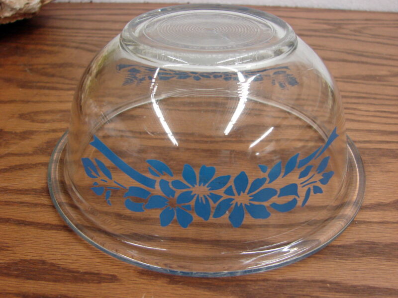 Vintage PYREX #322 Clear Blue Flowers Ribbon Round Mixing Bowl Set/2, Moose-R-Us.Com Log Cabin Decor