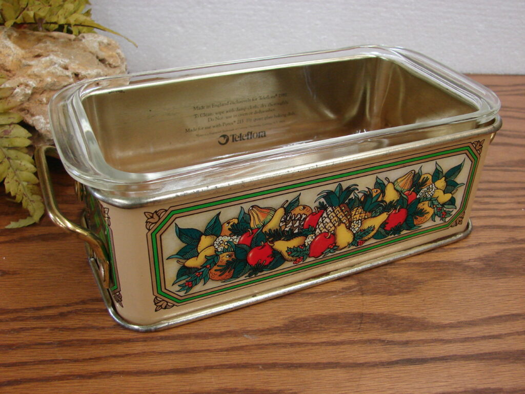 Vintage PYREX Teleflora Decorative Tin Cover Holder Loaf Pan Square ...