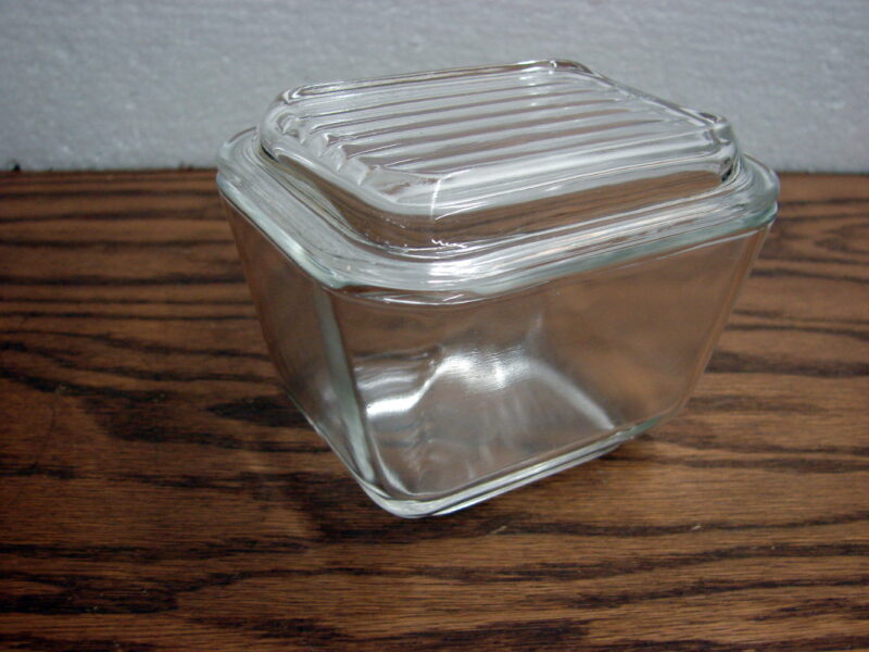 Vintage PYREX #501 Clear Glass Refrigerator Dish w/ Lid, Moose-R-Us.Com Log Cabin Decor