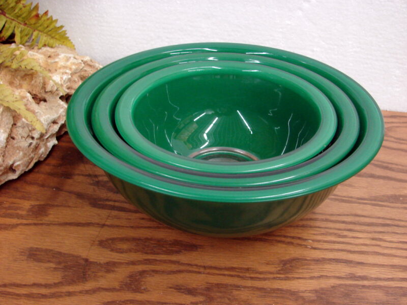 Vintage PYREX Emerald Green Clear Bottom Ring Nest #322 #323 #325, Moose-R-Us.Com Log Cabin Decor