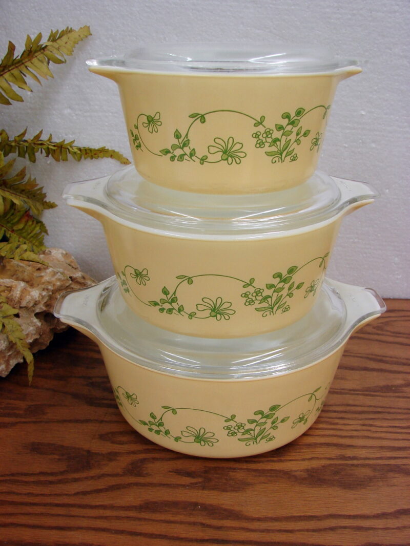 Vintage PYREX Shenandoah Pattern Kitchen Casserole w/ Lid Nesting Mixing Bowls, Moose-R-Us.Com Log Cabin Decor